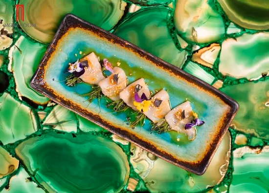 Grüne Onyxplatte und Fliesen für Theken- und TV-Wanddekoration